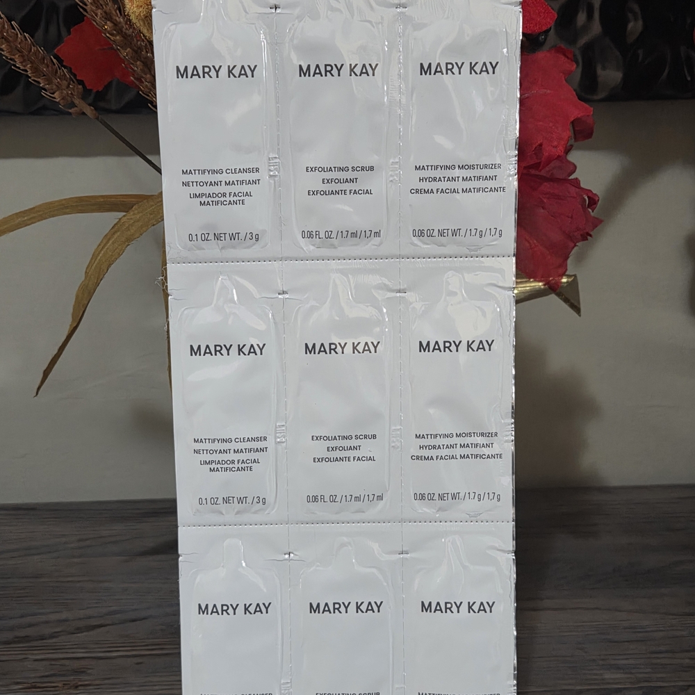 Mary Kay Skincare Sample Set